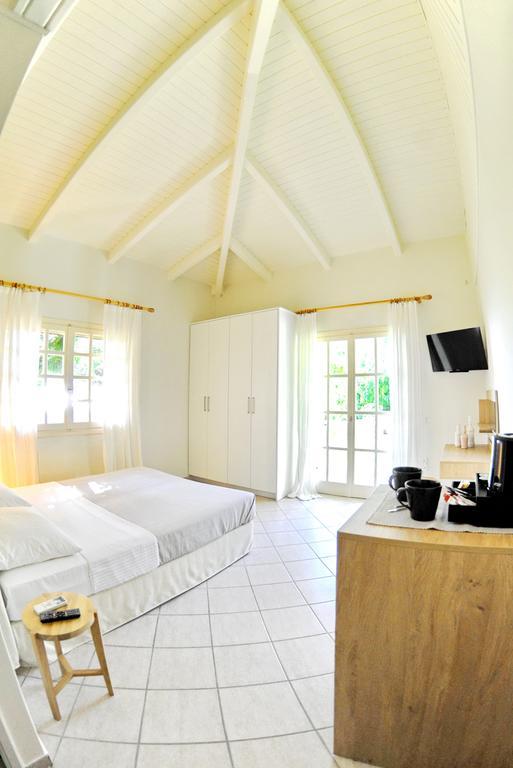 Vkastri Aparthotel Vasilikí Exteriör bild